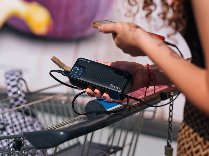 Powerbank BLAZE 30000mAh 65W, črn 3