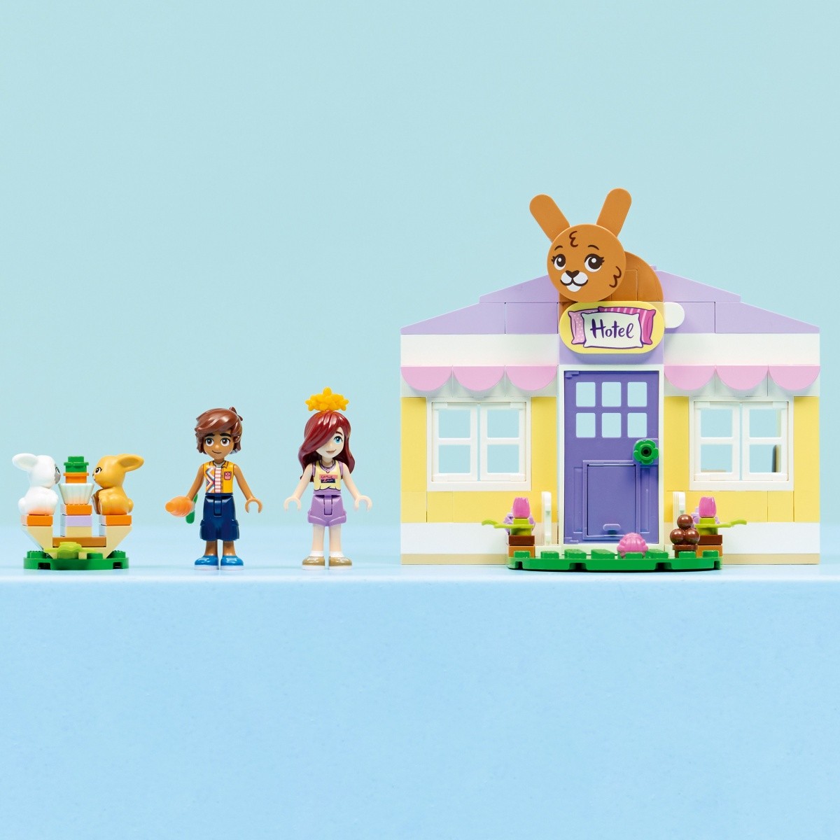 LEGO Friends 42679 Hotel za mestne zajce v mestu Heartlake 5