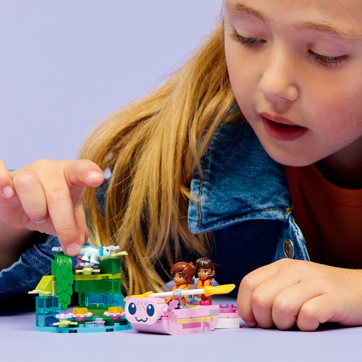 LEGO Friends 42681 Akcijonska ladja z aksolotli 4