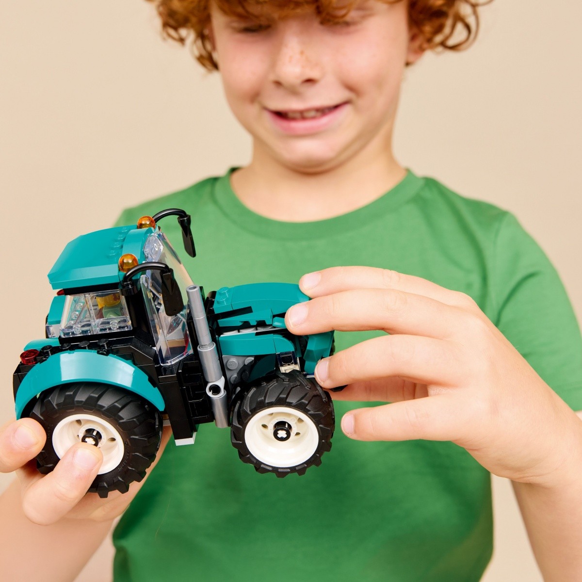 LEGO City 60498 Traktor 4