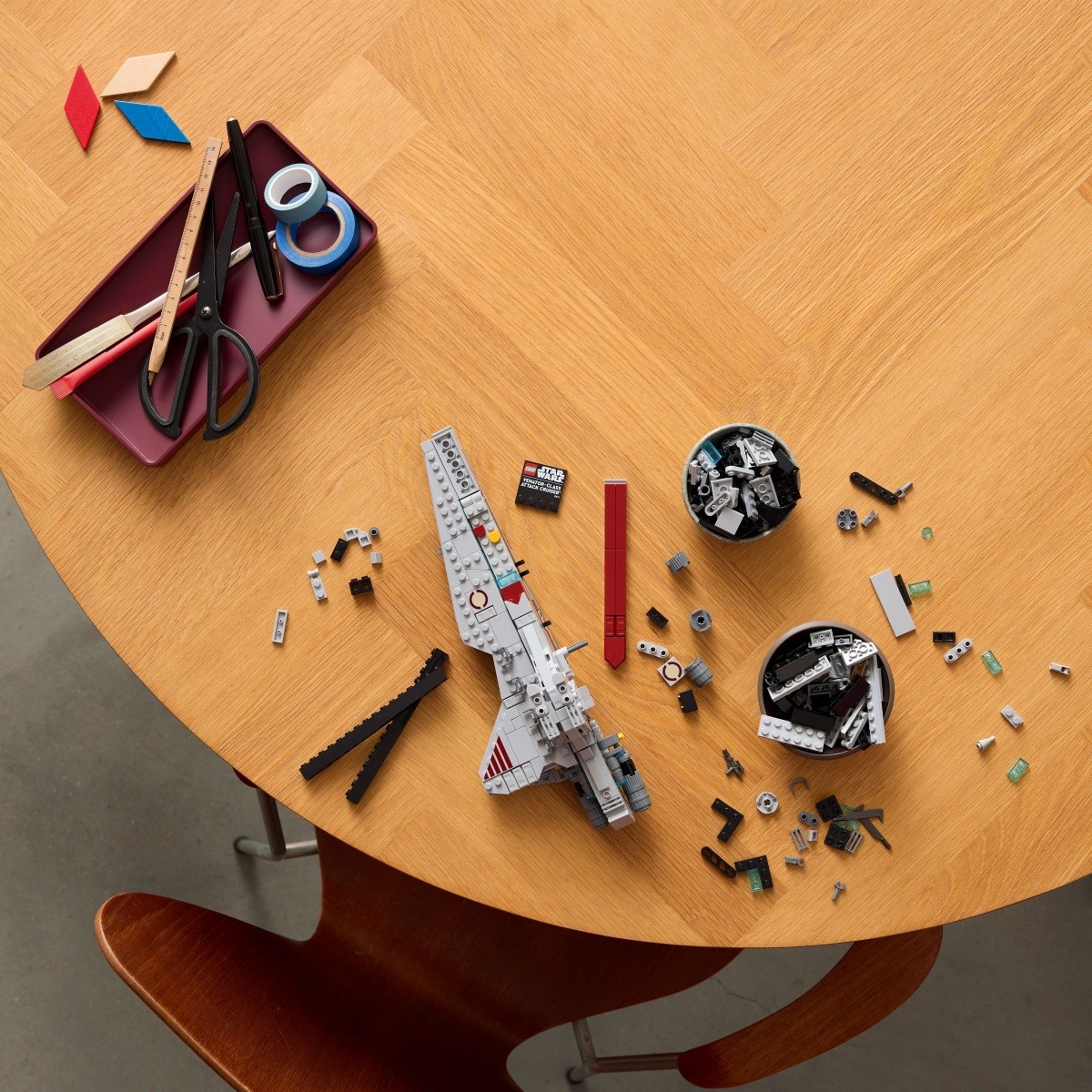 Kocke Star Wars 75441 Krstarica Venator 5