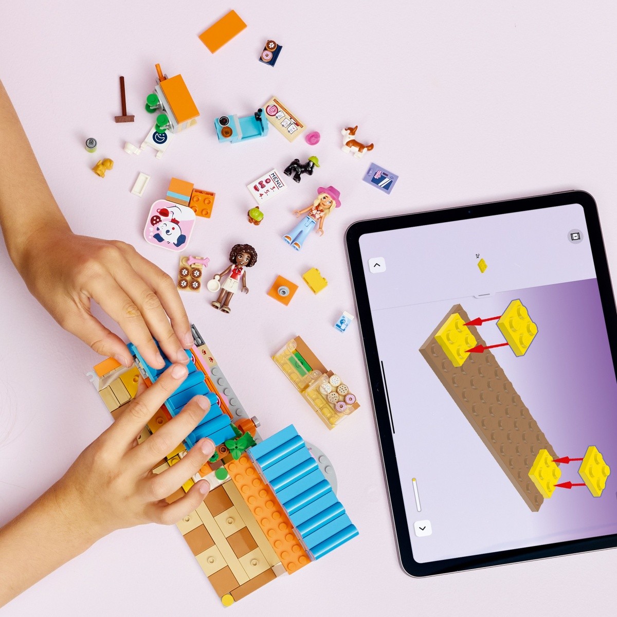 LEGO Friends 42677 Pekarna z priboljški za pse 3