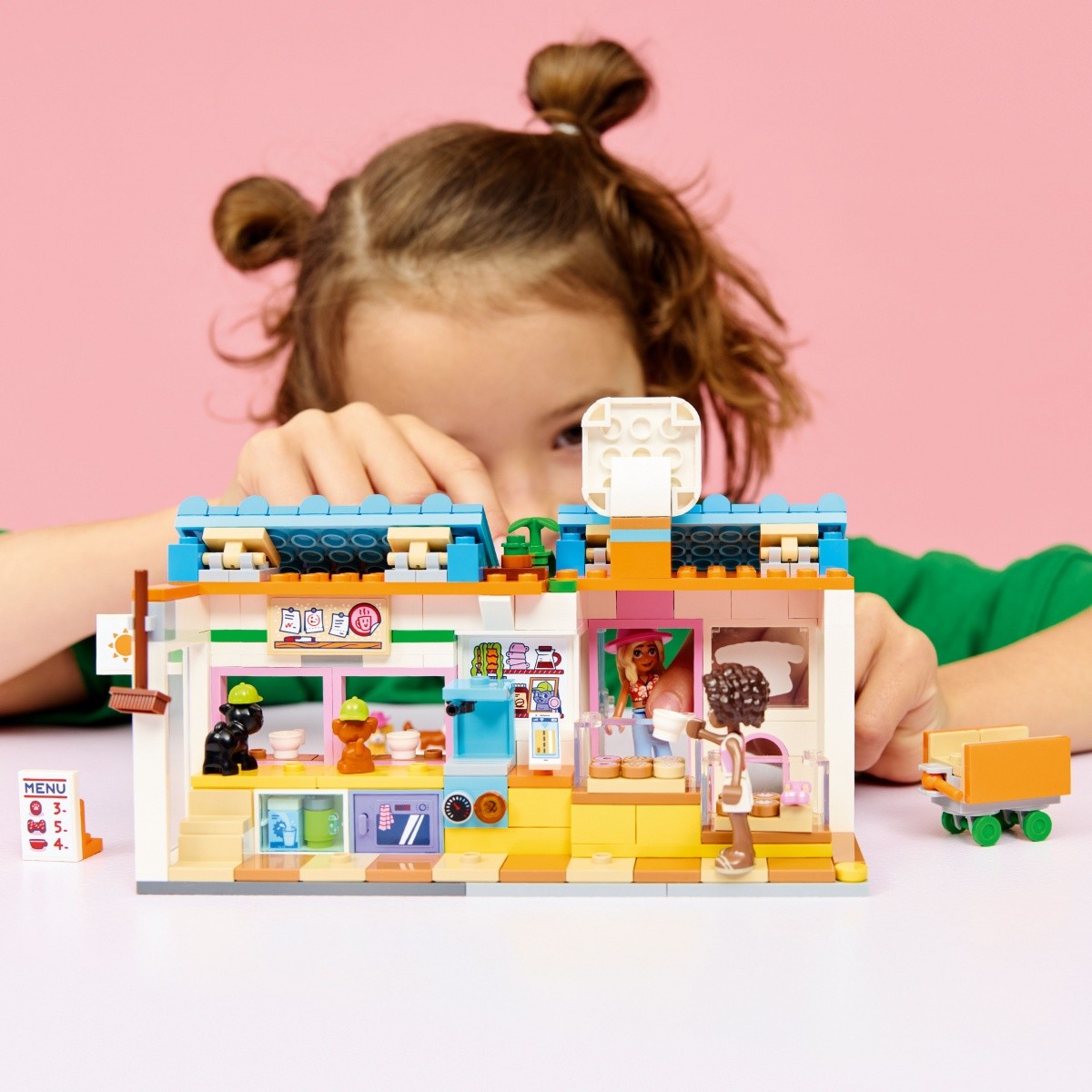 LEGO Friends 42677 Pekarna z priboljški za pse 4