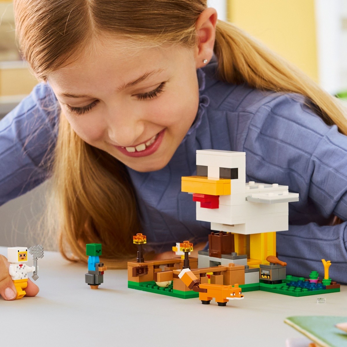 Kocke Minecraft 21585 Kokošnjak 3
