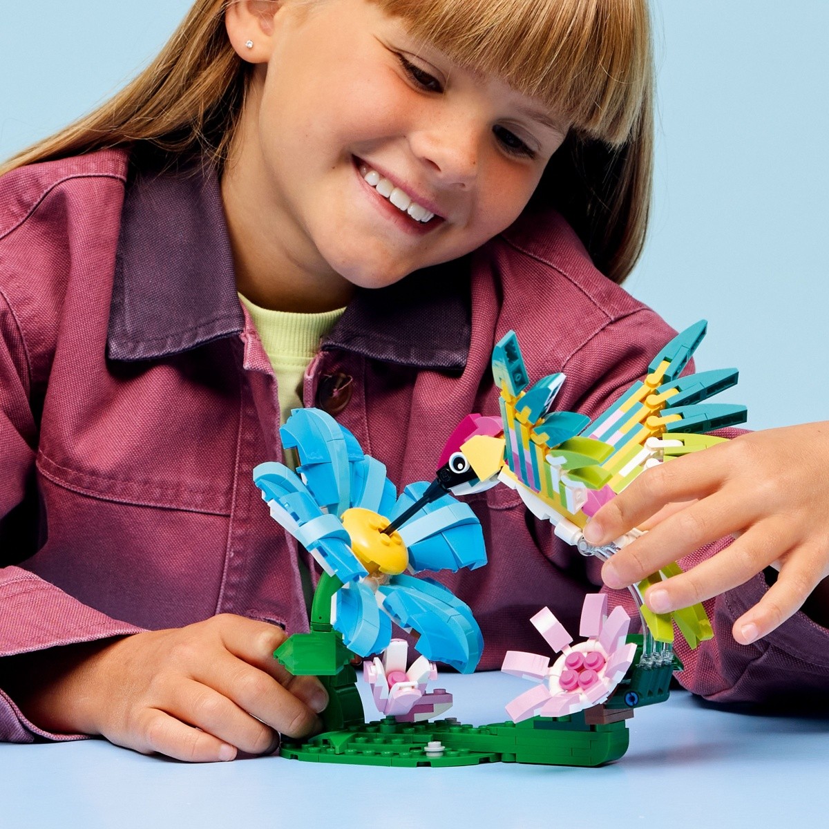 LEGO Creator 31384 Divje živali: Pisani kolibri 3
