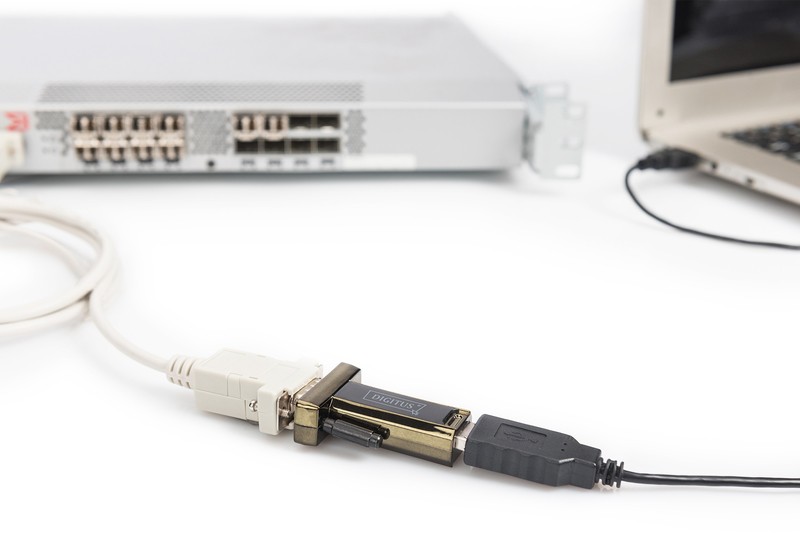 Adapter USB-A 2.0 na RS232 (DB9) z FTDI čipom in vijaki 6