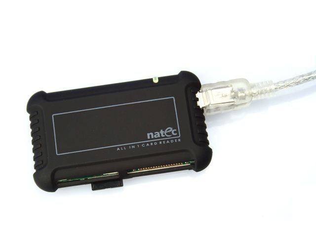 USB 2.0 čitalnik kartic All in One BEETLE 3