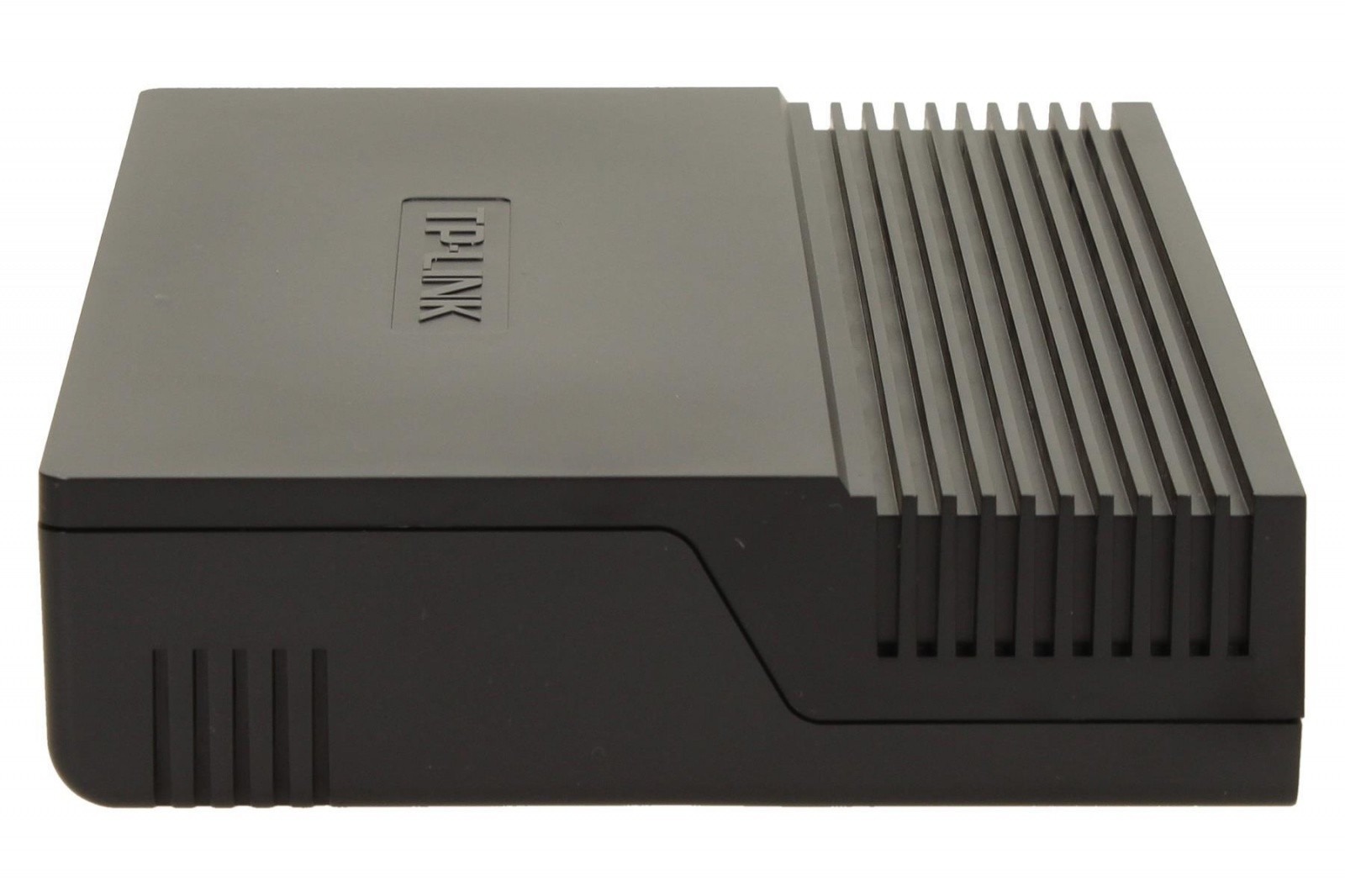 Mrežni preklopnik TP-Link SF1016D, 16x 10/100 Mbps 4