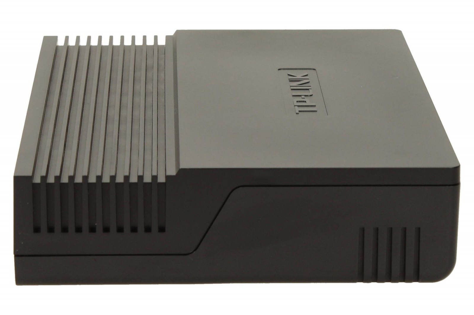 Mrežni preklopnik TP-Link SF1016D, 16x 10/100 Mbps 6