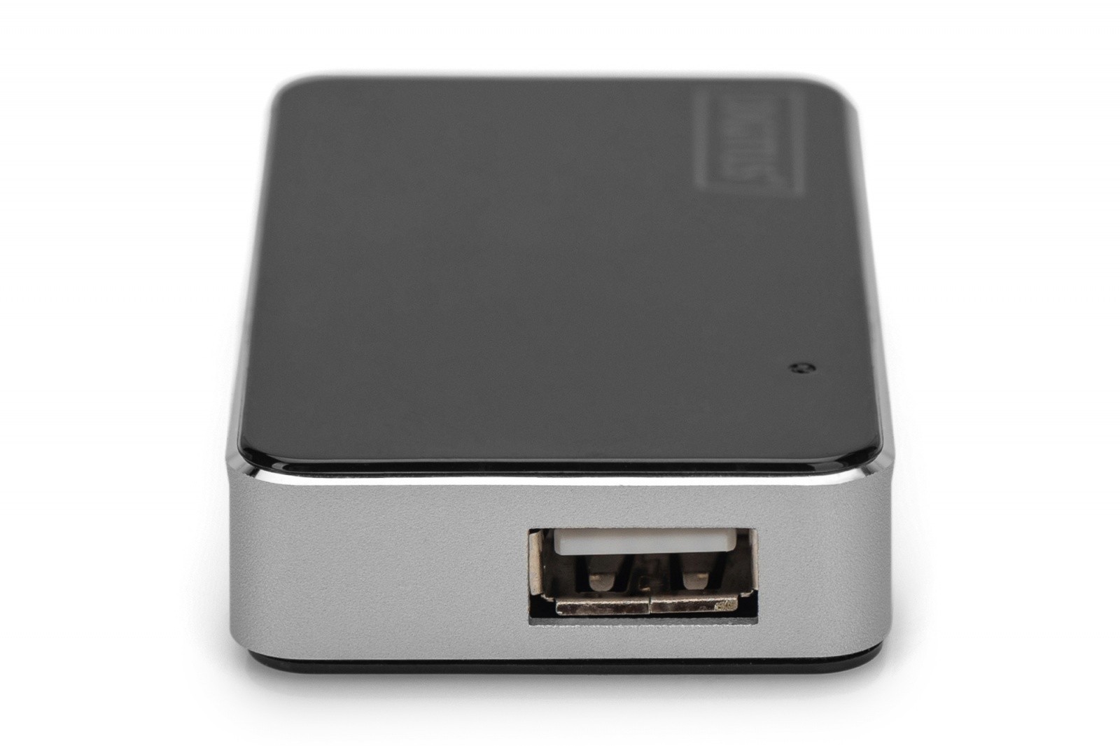 4-portni USB 2.0 HUB, aktiven, črno-srebrn 6