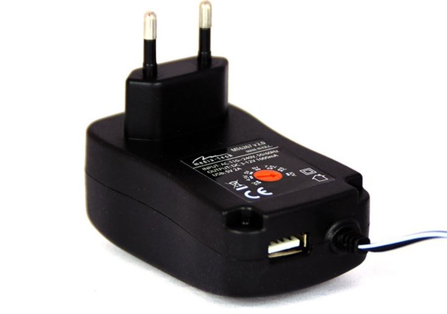 Univerzalni napajalnik za tablice MT6267 V2 3