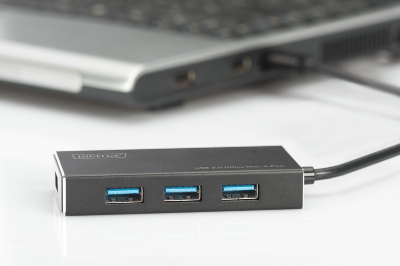 USB 3.0 Hub (razdelilnik), 4-portni 2