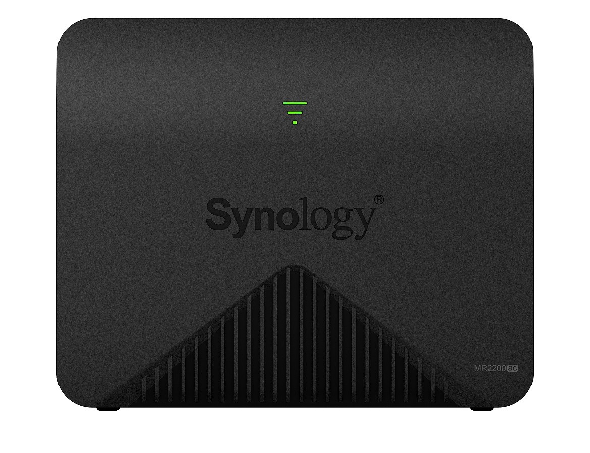 Tri-band WiFi usmerjevalnik (router) MR2200ac z Mesh in VPN