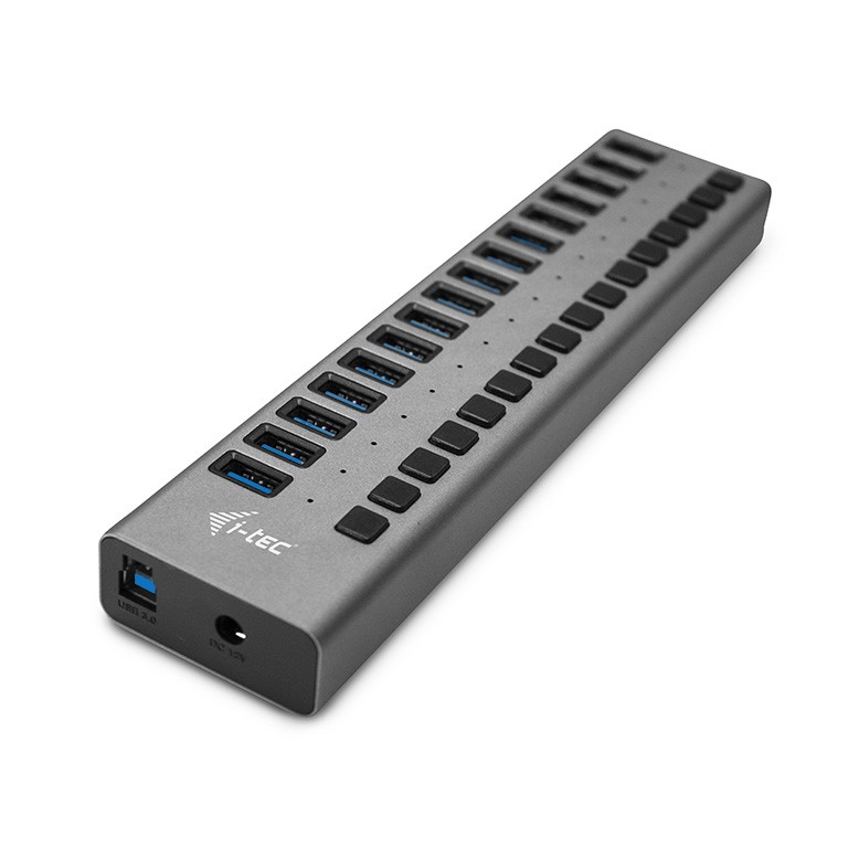 USB 3.0 Hub z 16 vrati in 90W napajalnikom