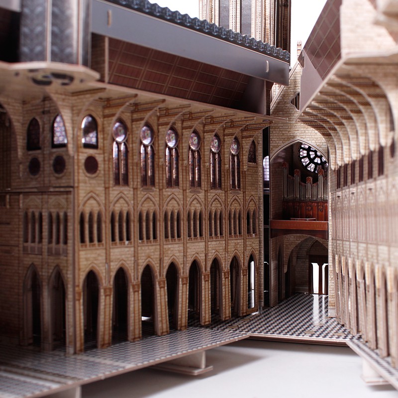 3D Puzzle 293 elementi: Katedrala Notre Dame 4