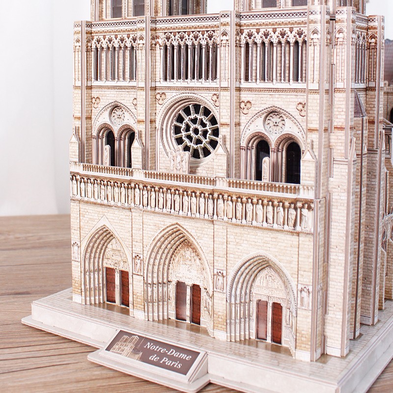 3D Puzzle 293 elementi: Katedrala Notre Dame 6
