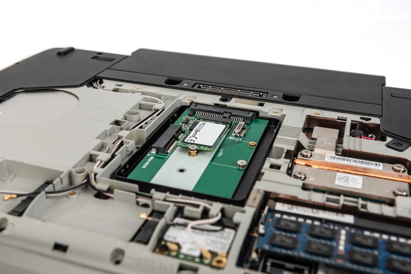 Adapter za M.2 SATA/HDD/SSD 2,5" + mSATA 4