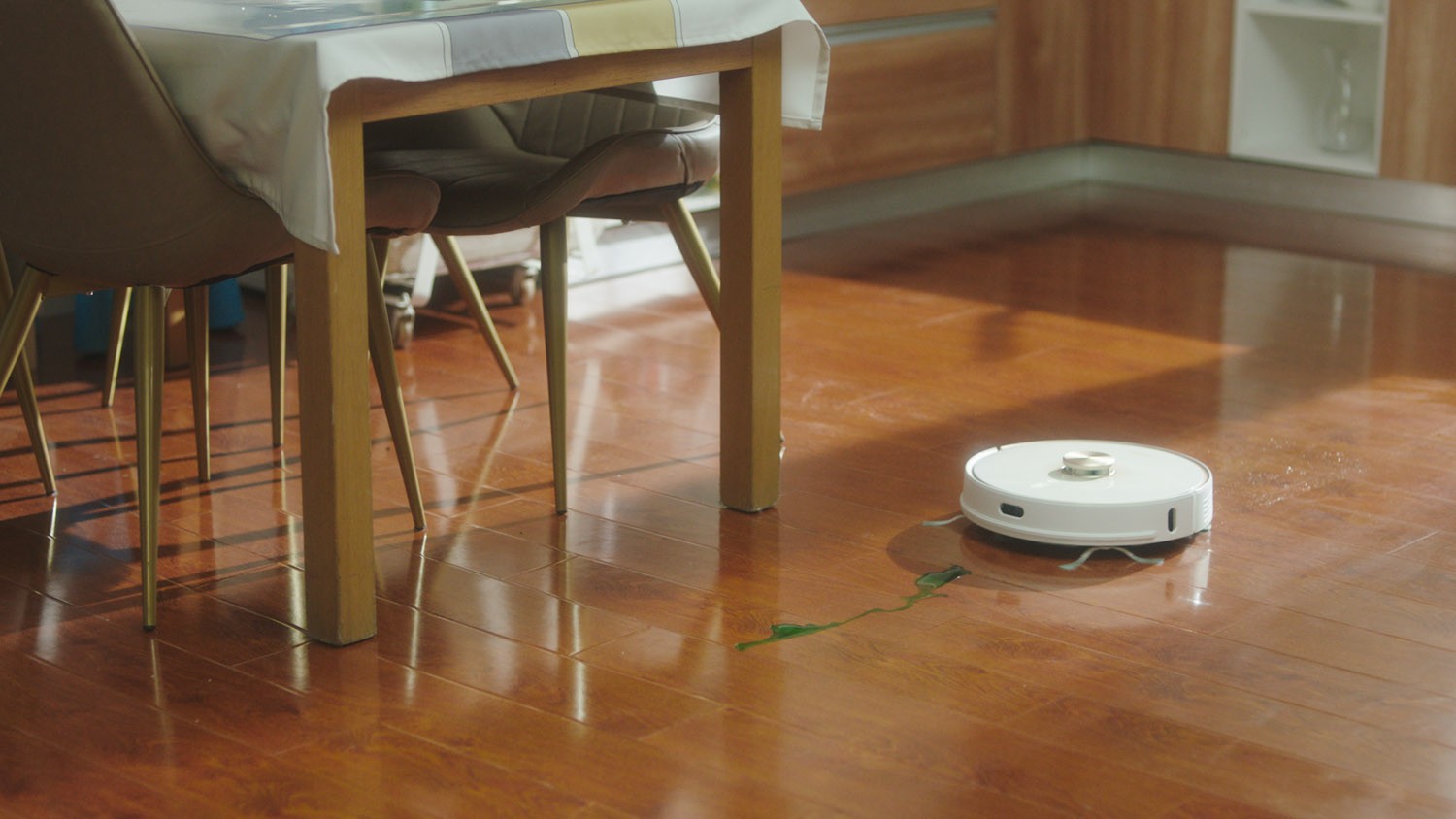 Lenovo T1S - robotski sesalnik 4