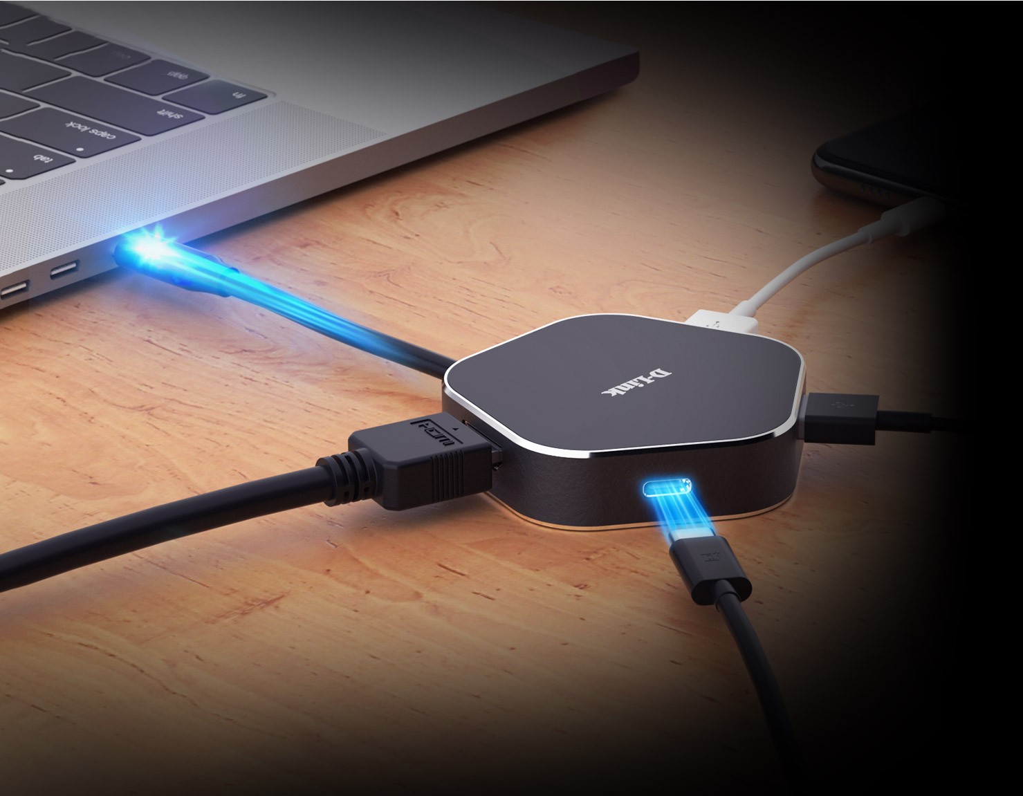 D-Link DUB-M420 USB-C Hub: 4xUSB 3.0, HDMI