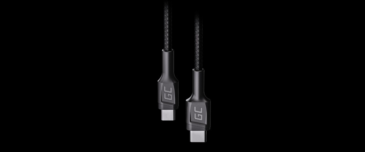 Polnilnik VitalCharger + 4x AAA 800mAh baterije 2
