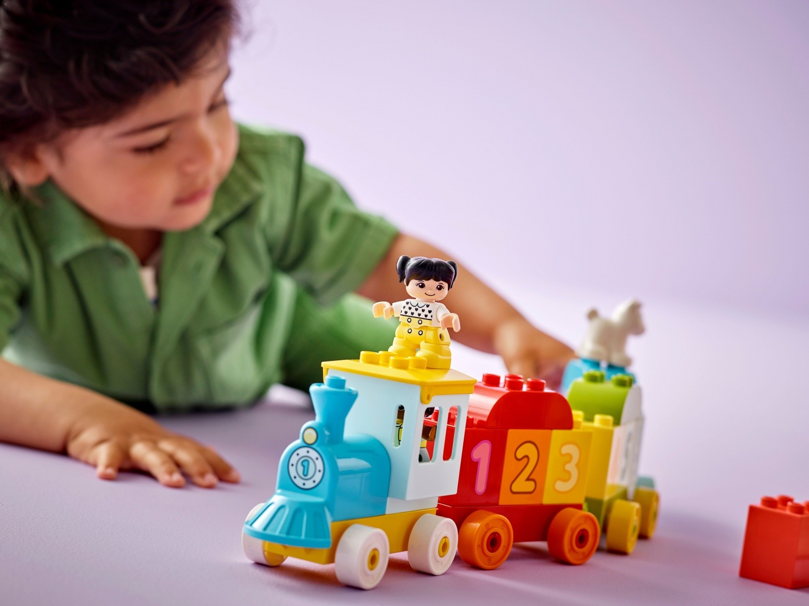 LEGO DUPLO 10954 Vlak s številkami - učenje štetja 4