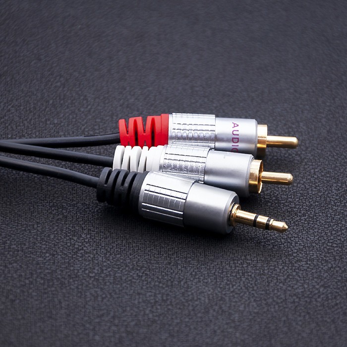 2x RCA (moški) na 3.5mm mini jack (moški) kabel, 2m, črn 2