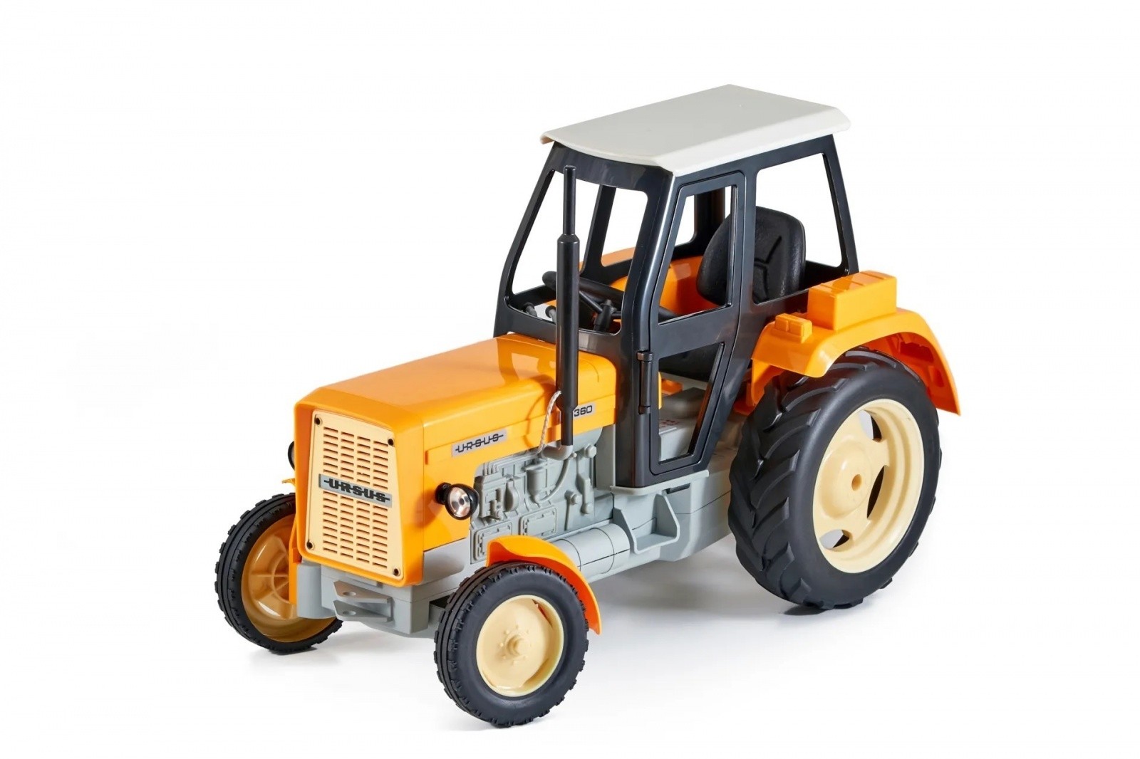 ATA Ursus C-360 "Double Eagle" traktor, rumeni