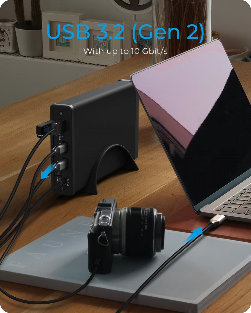 Ohišje za 2,5/3,5 HDD z vgrajenim HUB-om 7