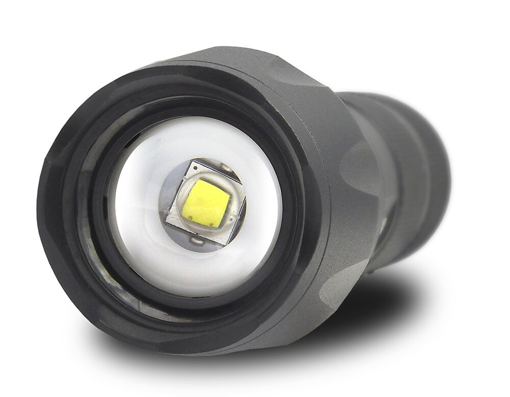 Ročna LED svetilka, 600 lumnov FL600 (dioda CREE XM-L2) 2