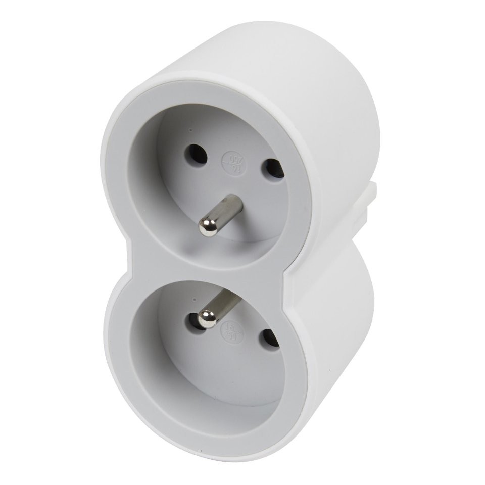 Legrand razdelilnik 2x2P+Z B/S 049431