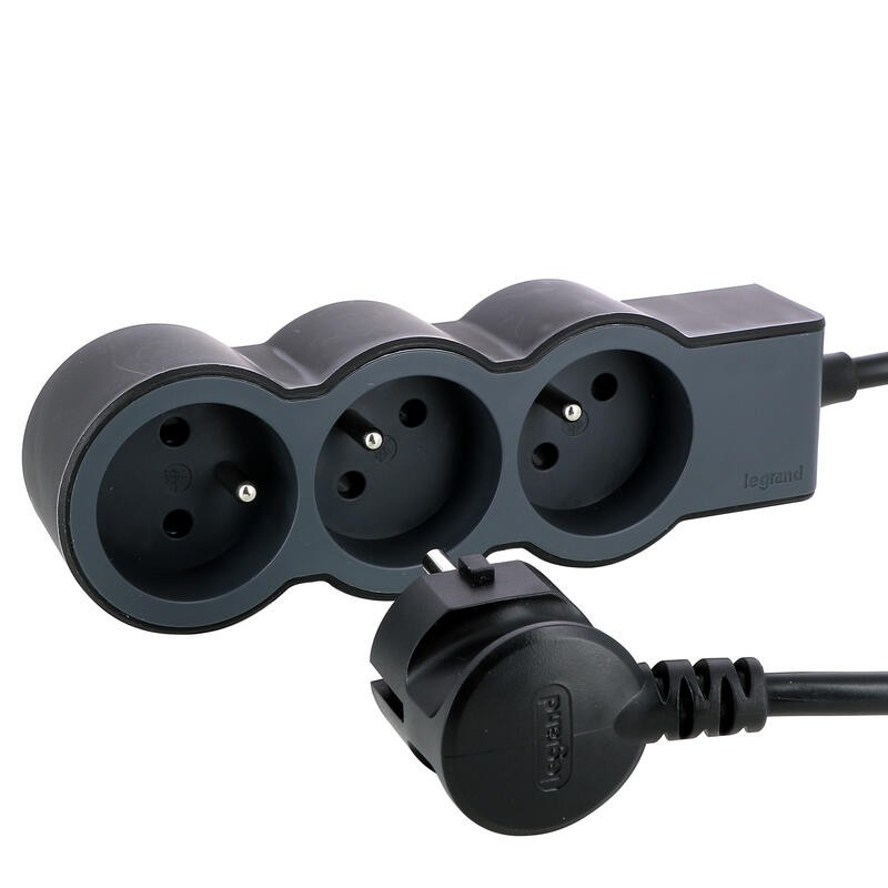 Ploski razdelilnik napajanja 16A, 3680W, 3x2P+Z, 1.5m kabel 4