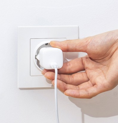 Polnilnik Omnia Mini PA-B1, USB-C PD 20W, bel 3