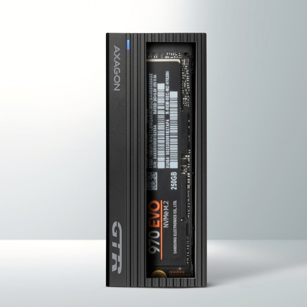 Zunanja ohišja EEM2-GTR za M.2 NVMe SSD, aluminijasta 5
