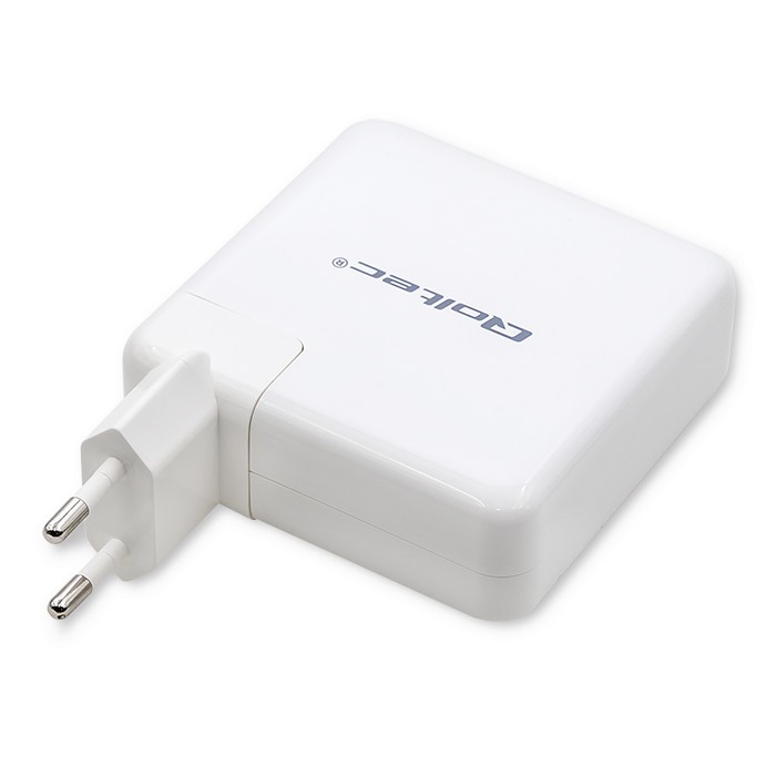 GaN hitri polnilnik USB-C 108W, bel 4