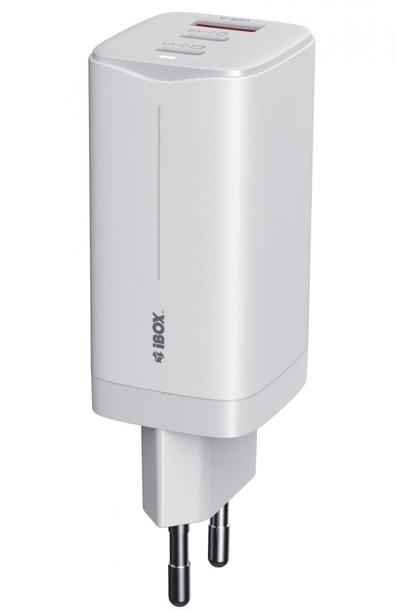 Omrežni polnilnik USB-C GaN 65W ILUC65, bel