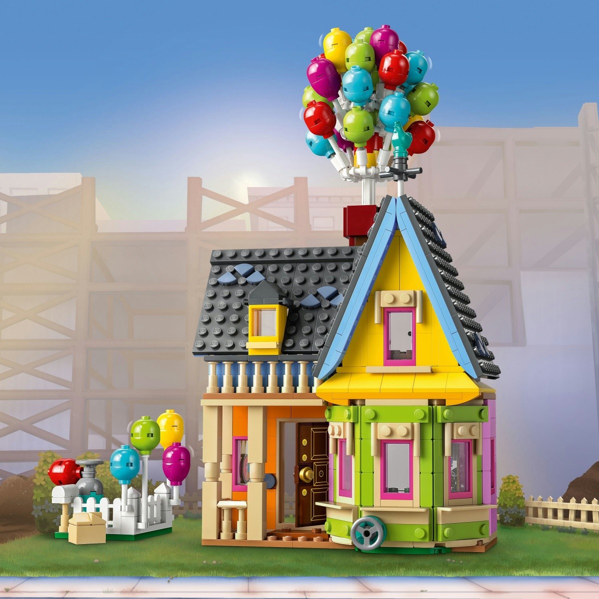 LEGO Disney Classic 43217 Kuća iz filma 'V uzlet' 7