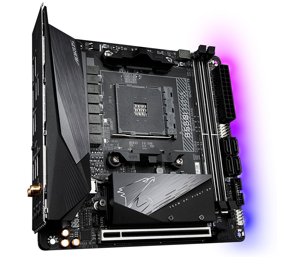Matična plošča B550I AORUS PRO AX AM4 mITX 2