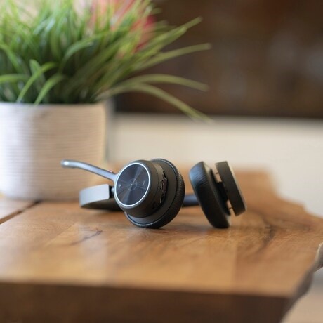 Slušalke Voyager 4320 USB-A + BT700 5