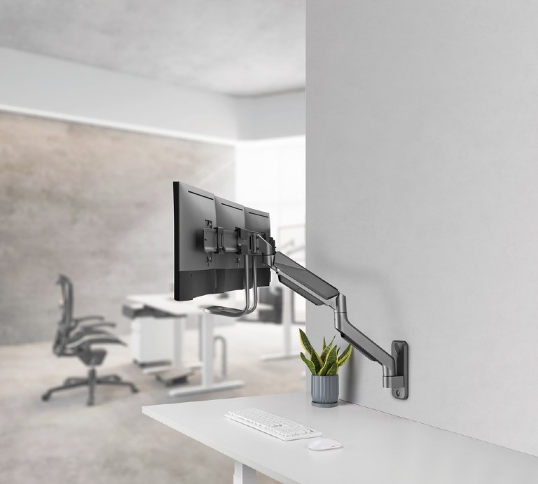Stenski nosilec za 3 monitorje 17-27" do 6 kg 8