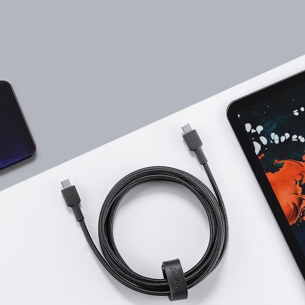 Kabel USB-C / USB-C, 0.9m, 60W PD, črn 4
