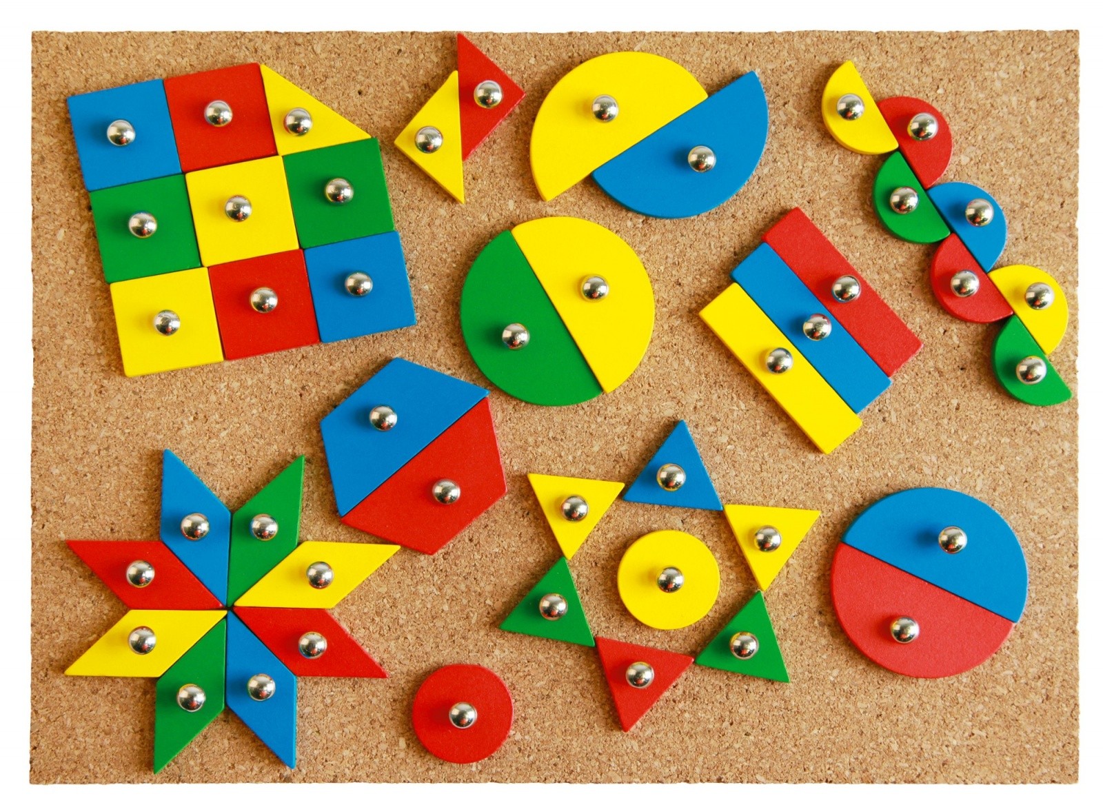 Lena STEM "Pričvrsti figuro" komplet geometrijskih oblikov 2