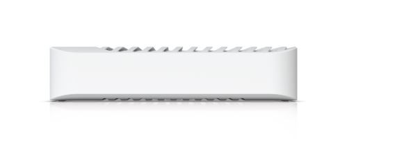 Mrežni stikalo UniFi USW-PRO-8-POE: 6x GbE PoE+, 2x GbE PoE++, 2x 10 GbE SFP+ 5