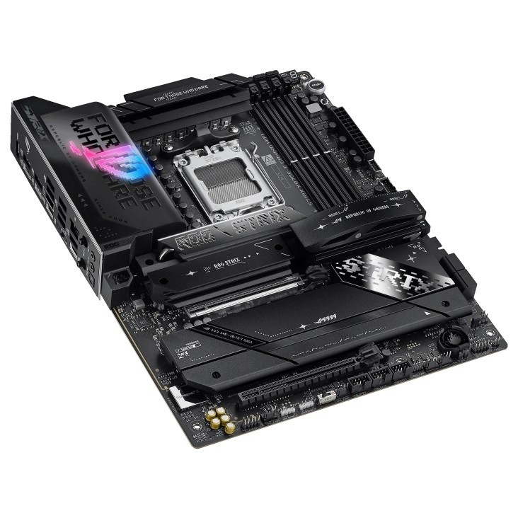 Matična plošča ROG STRIX X670E-E GAMING WIFI (DDR5, HDMI/USB-C) 6