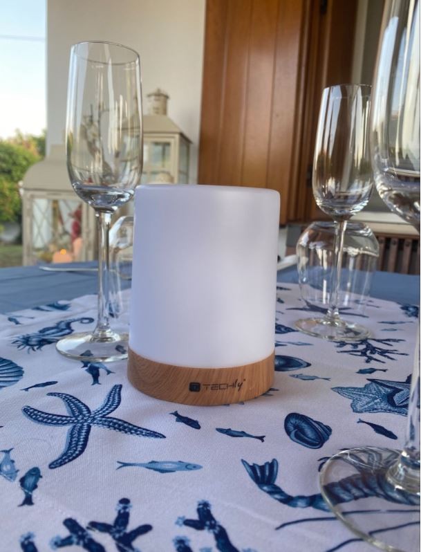Techly LED nočna lučka, barvna, brezžična 8