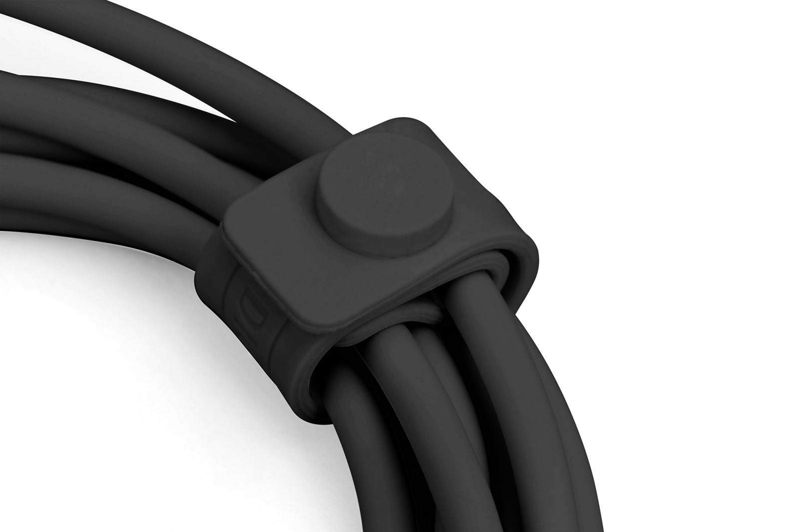 USB-C v USB-C kabel, 8K, 240W, 0,5m - črn 3