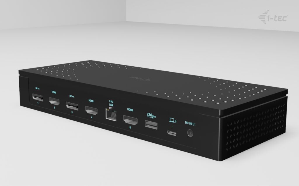 Univerzalna postaja 5x 4K/60Hz, DisplayPort, Power Delivery 100W 2