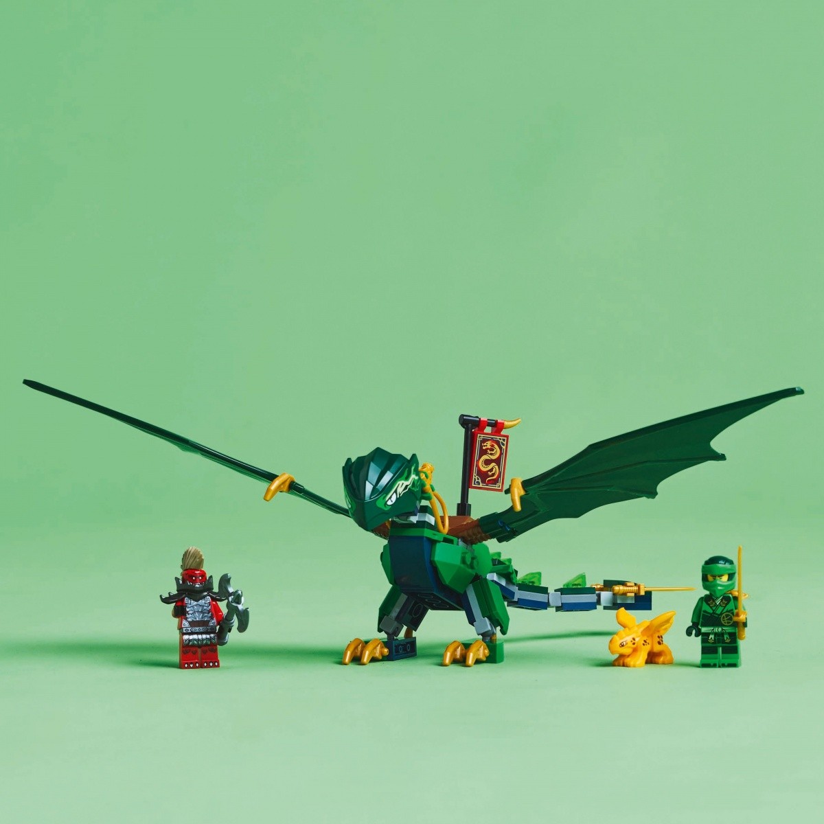 LEGO Ninjago 71829 Zmajev napad na gozdni zmaj Lloyda 6