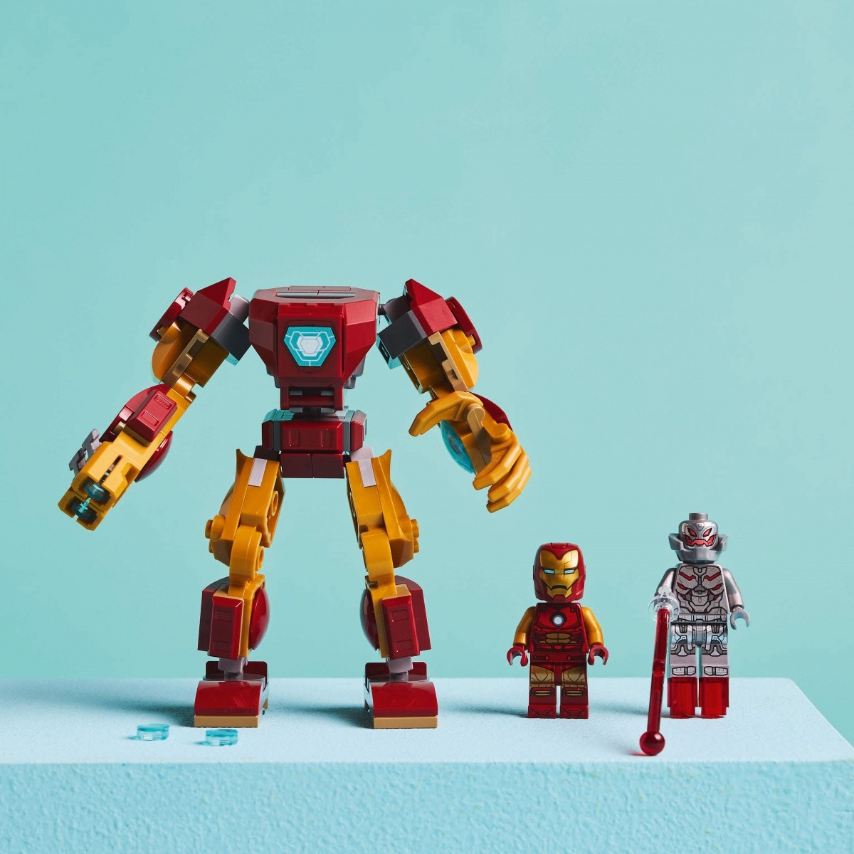 Gradbeni bloki Super Heroes 76307, Iron Man mech proti Ultronu 6