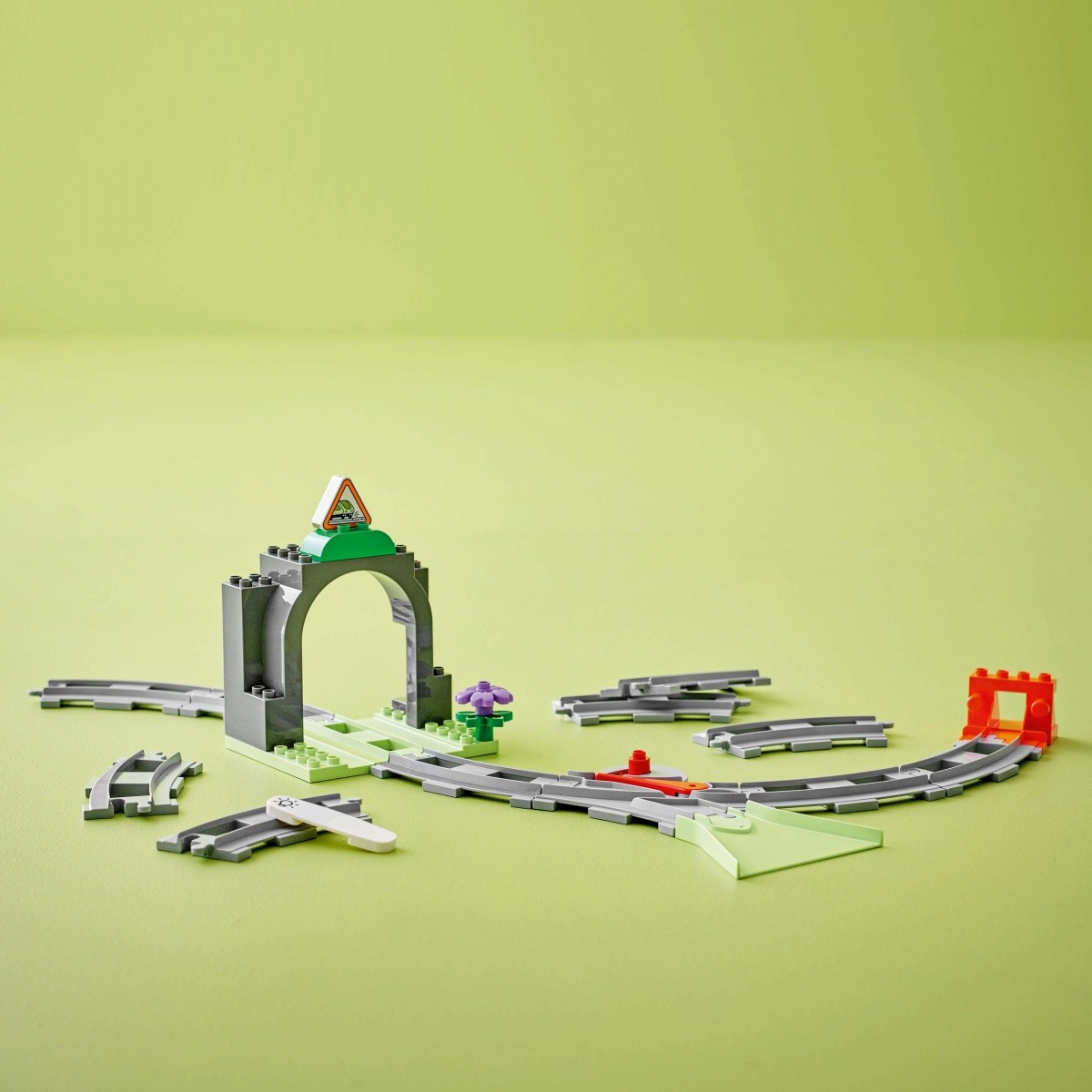 DUPLO LEGO 10425 Tunel in tiri - razširitveni set za vlake 6