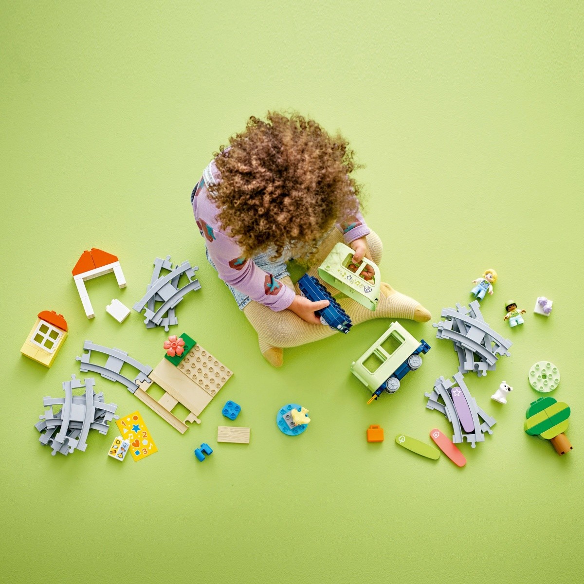 LEGO DUPLO 10427 Interaktivni vlak, kocke za malčke 7